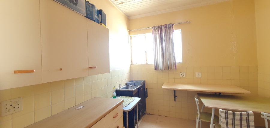 5 Bedroom Property for Sale in Uitenhage Upper Central Eastern Cape